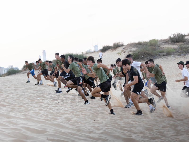 חשיפה : איך עברו 5 חברים לסיירת אחת !